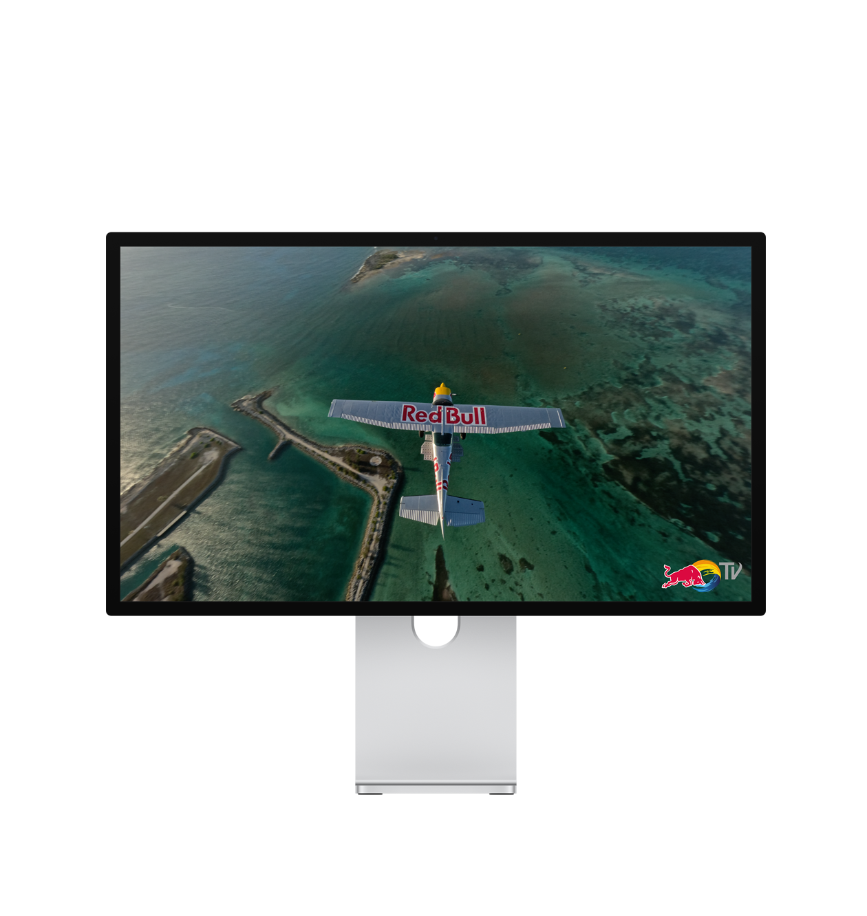 Promo pentru Red Bull TV, un avion monomotor cu inscrip?ia Red Bull, ?n plin zbor