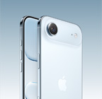iPhone Air, g?k mavisi rengi, arkadan a??l? d?? g?rünüm, üst k?s?mdaki plato alan?nda Fusion kamera sistemi, Kamera Denetimi dü?mesi, ?nden yan g?rünüm, tam ekran tasar?m?, Eylem dü?mesi ve ses dü?meleri